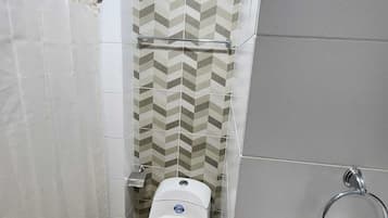 Superior Room, 1 Queen Bed, City View | Bathroom | Shower, hair dryer, towels, soap
