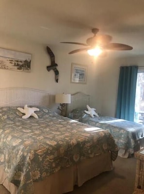 3 bedrooms, WiFi, bed sheets - The Fairways (Myrtle Beach)