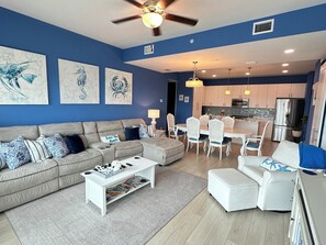 Een smart-tv en boeken