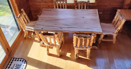 Private 100 Acre Wilderness Haven 2 minutes from the Grove City Premium Outlets