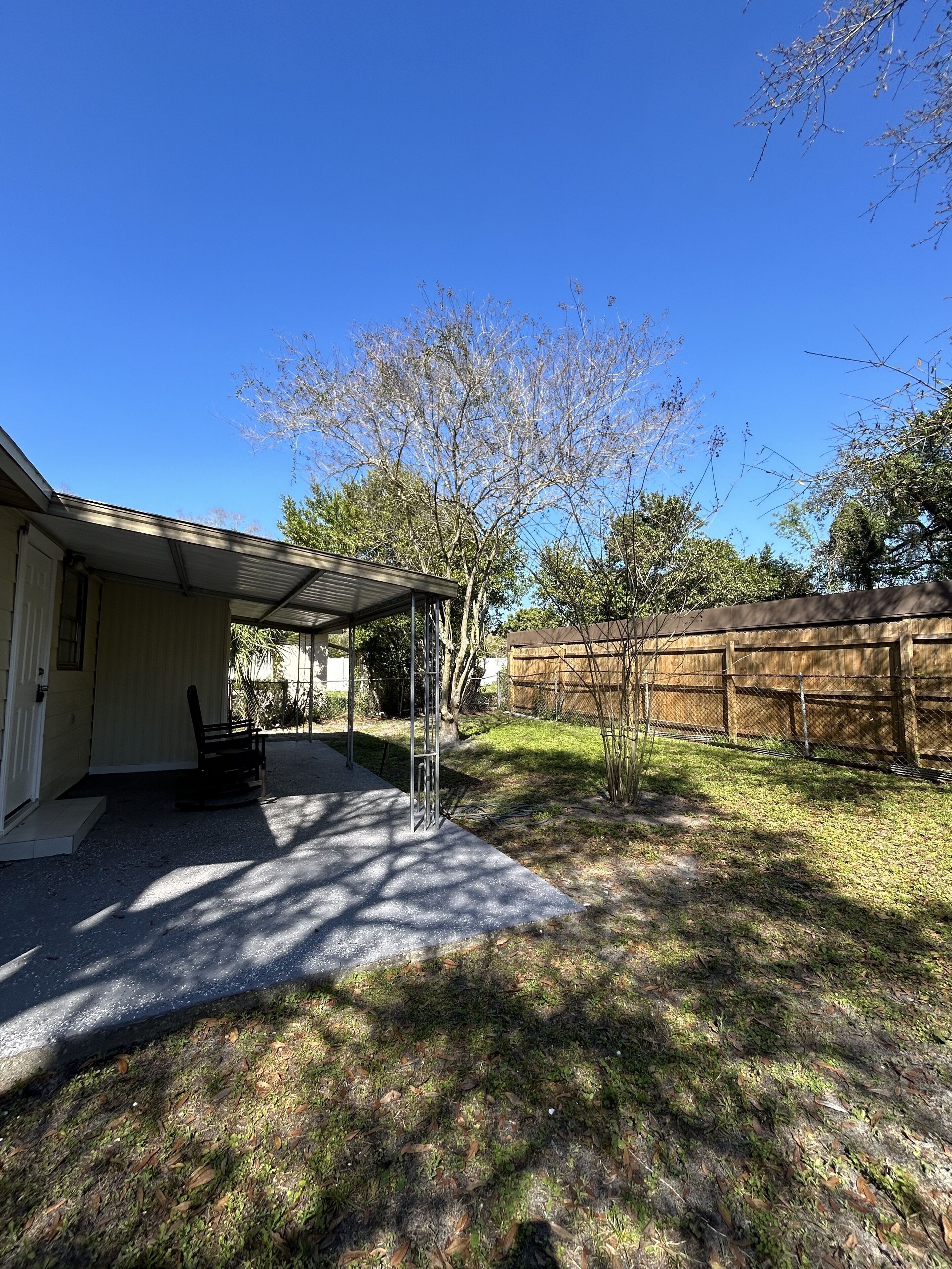 Cozy Zoo Tampa Bungalow