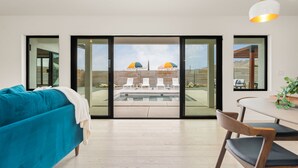 Interior - Hoku House - Heated Pool/Spa - Luxury Walkable Oasis in Downtown Joshua Tree (Joshua Tree)