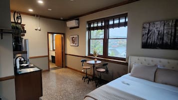 Lombardi Suite