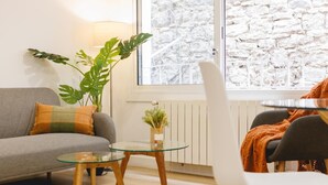 Uklassifisert bilde, 2 av 33, knapp