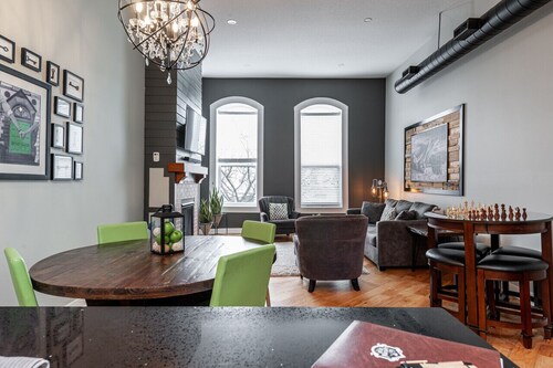 River Merchant Inn Mitchell’s Mercantile Suite