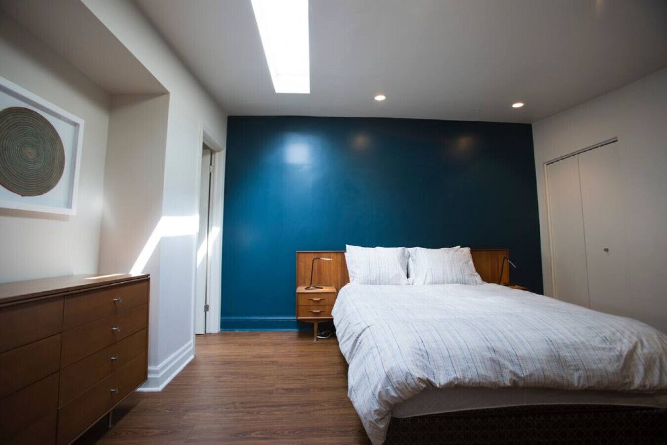 3 chambres, fer et planche à repasser, accès au Wi-Fi (inclus)