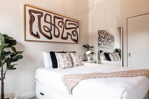 2 chambres, bureau, fer et planche à repasser, Wi-Fi gratuit