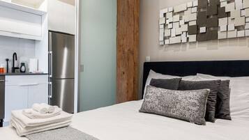 1 Schlafzimmer, Schreibtisch, Bügeleisen/Bügelbrett, kostenloses WLAN