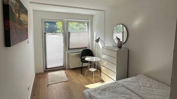 4 Schlafzimmer, Bügeleisen/Bügelbrett, WLAN, Bettwäsche