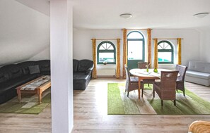 TV, stereo - Ferienwohnung Karlshagen (Karlshagen (Ostseebad))