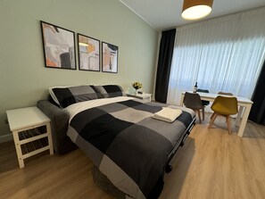 1 bedroom, iron/ironing board, travel crib, free WiFi - BELLINA SUITE at the Vatican (Roma)