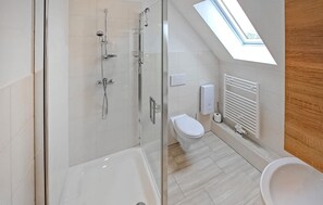 Shower - Cozy apartment in Mirow with WiFi (Mirow)