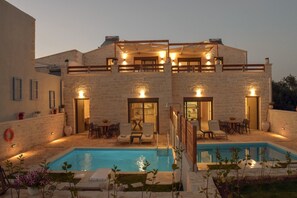 Utomhuspool
