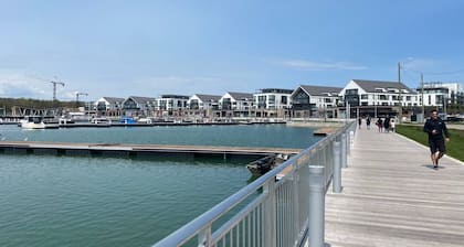 Aquarius bldg @ Friday Harbour 1st fl 2 bdr/2 bath