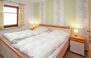 2 quartos, Wi-Fi de cortesia, roupa de cama