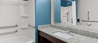 Woodspring Suites Waco South