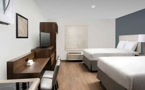 Desk, laptop workspace, free WiFi, bed sheets - Woodspring Suites Huntsville - Research Park (Huntsville)