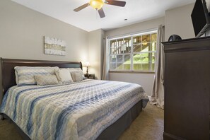 2 bedrooms, iron/ironing board, free WiFi, bed sheets - Welcome to Aurora- SDC-Table Rock Lake-Awesome! (Branson)