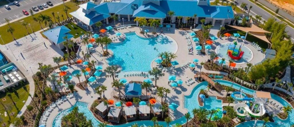 Et oppvarmet basseng