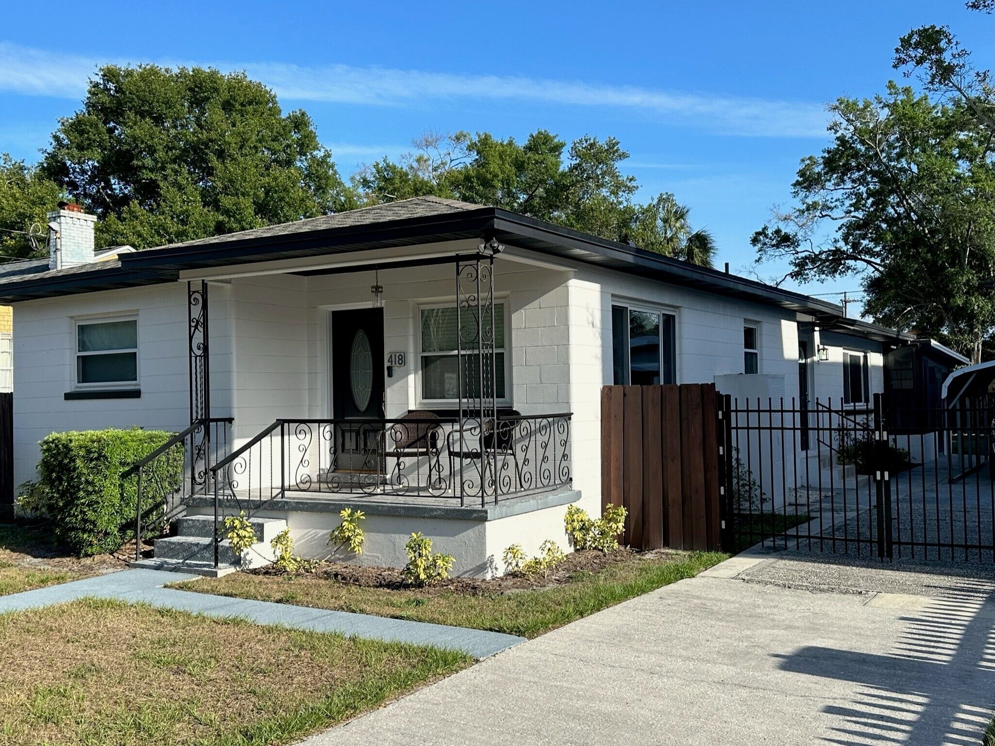 Tampa Heights all new 3 bd house easy walk to Armature Works and Riverwalk.