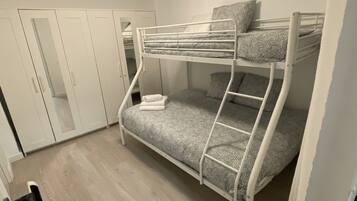 1 bedroom, iron/ironing board, WiFi, bed sheets