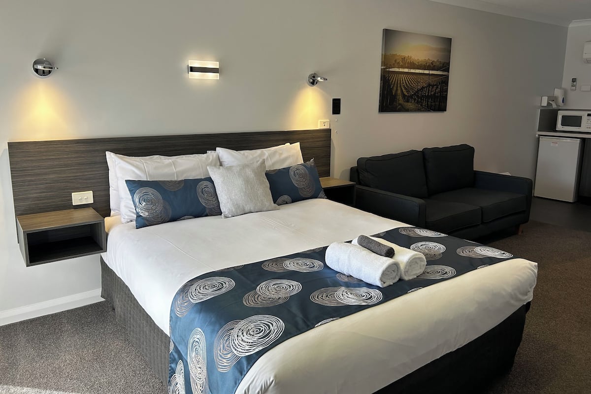 Superior kamer, 1 queensize bed | 1 slaapkamer, luxe beddengoed, verduisterende gordijnen