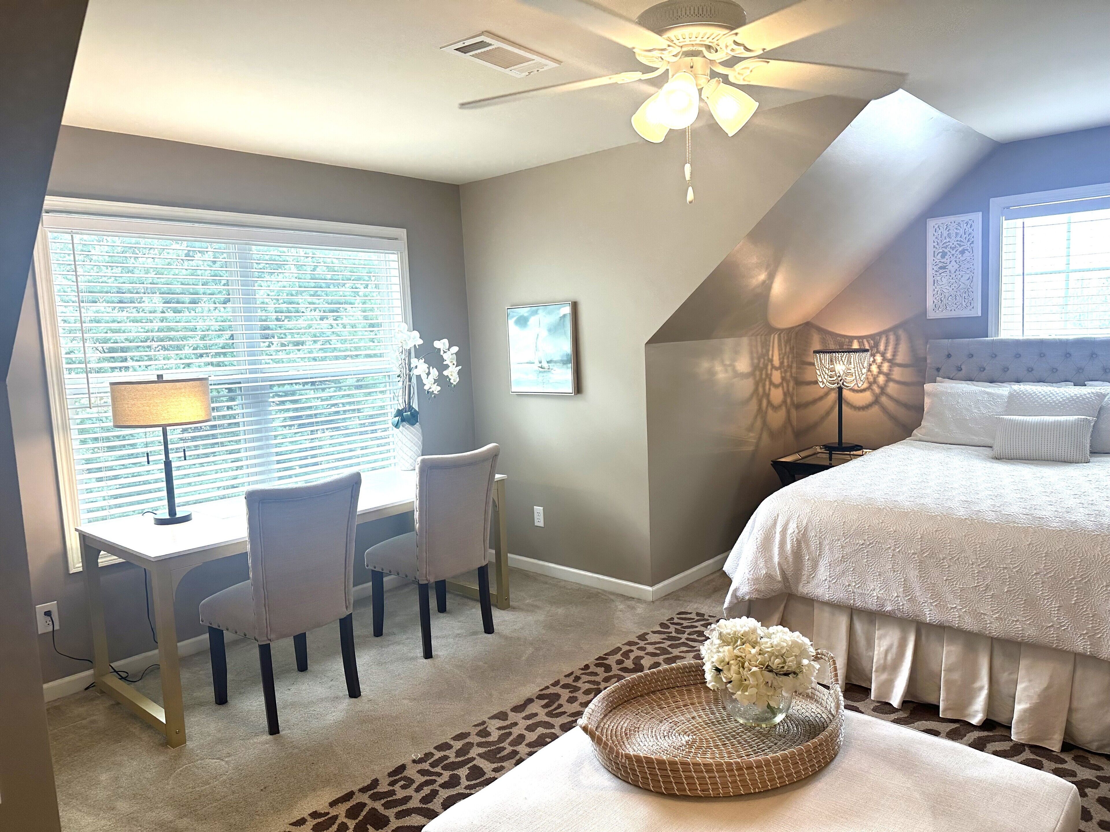 2 bedrooms, desk, free WiFi, bed sheets