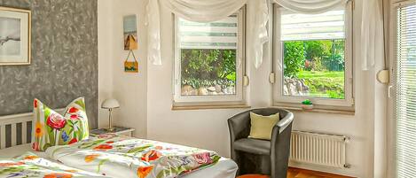 1 soverom, reiseseng for barn, wi-fi (inkludert) og sengetøy