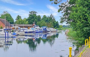 Marina - Ferienwohnung Eggesin (Eggesin)