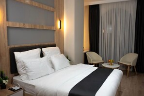 高級寢具、免費搖籃/嬰兒床、免費無線上網、床單