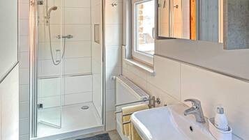 Dusche, Haartrockner