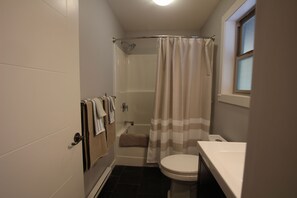 Handtücher, Toilettenpapier