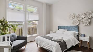 2 chambres, bureau, fer et planche à repasser, Wi-Fi gratuit