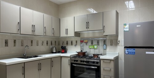 Al-Mutamarat A-17 Timeless History XZ38