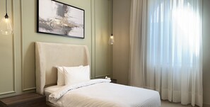 Design Apartment, 3 Bedrooms | 3 bedrooms, blackout drapes, iron/ironing board, free WiFi - Al-Mutamarat A-17 Timeless History XZ38 (Riyadh)