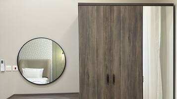 Design Apartment, 2 Bedrooms | 2 bedrooms, blackout curtains, iron/ironing board, free WiFi