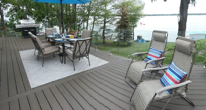 WATERFRONT COTTAGE- 1000 ISLAND- WINTER RENTAL