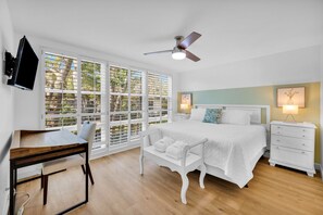 2 Schlafzimmer, Schreibtisch, Bügeleisen/Bügelbrett, kostenloses WLAN