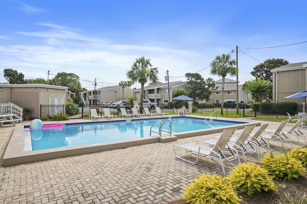 Photo 2 of Chateau la Mer 13A - Private Beach Access, 2 Chairs + Umbrella, Steps from Pool