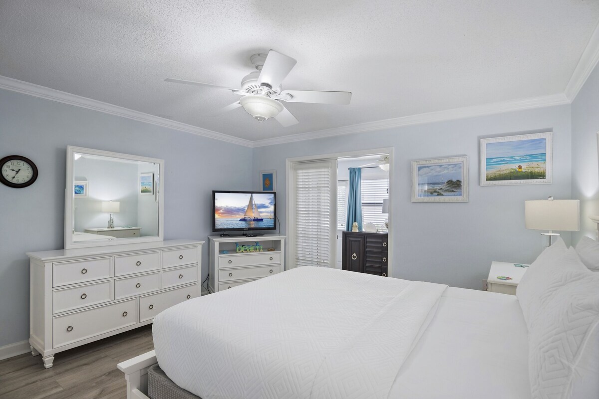 Photo 12 of Chateau la Mer 13A - Private Beach Access, 2 Chairs + Umbrella, Steps from Pool