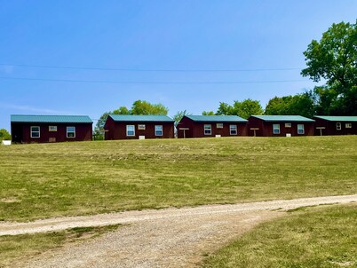 Rustic Sleeping Cabin #13, sleeps up to 12 guests No Water in Cabin