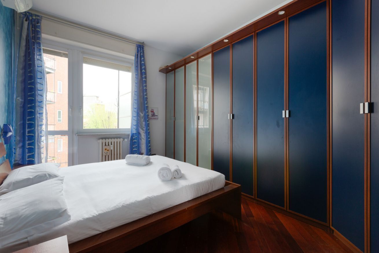 1 slaapkamer, een strijkplank/strijkijzer, wifi, beddengoed