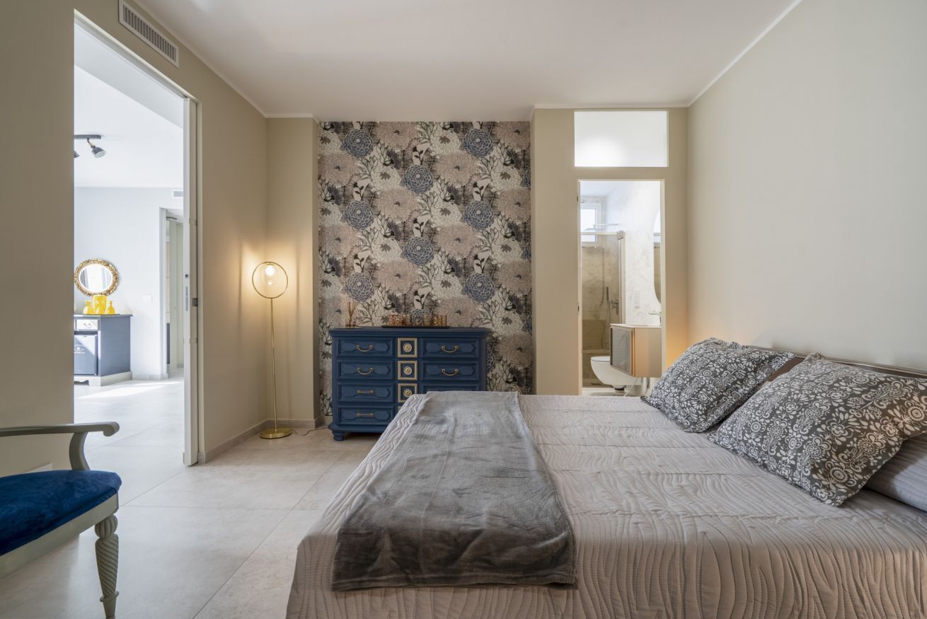 4 slaapkamers, een strijkplank/strijkijzer, wifi, beddengoed