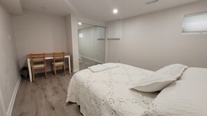 1 bedroom, iron/ironing board, WiFi, bed sheets