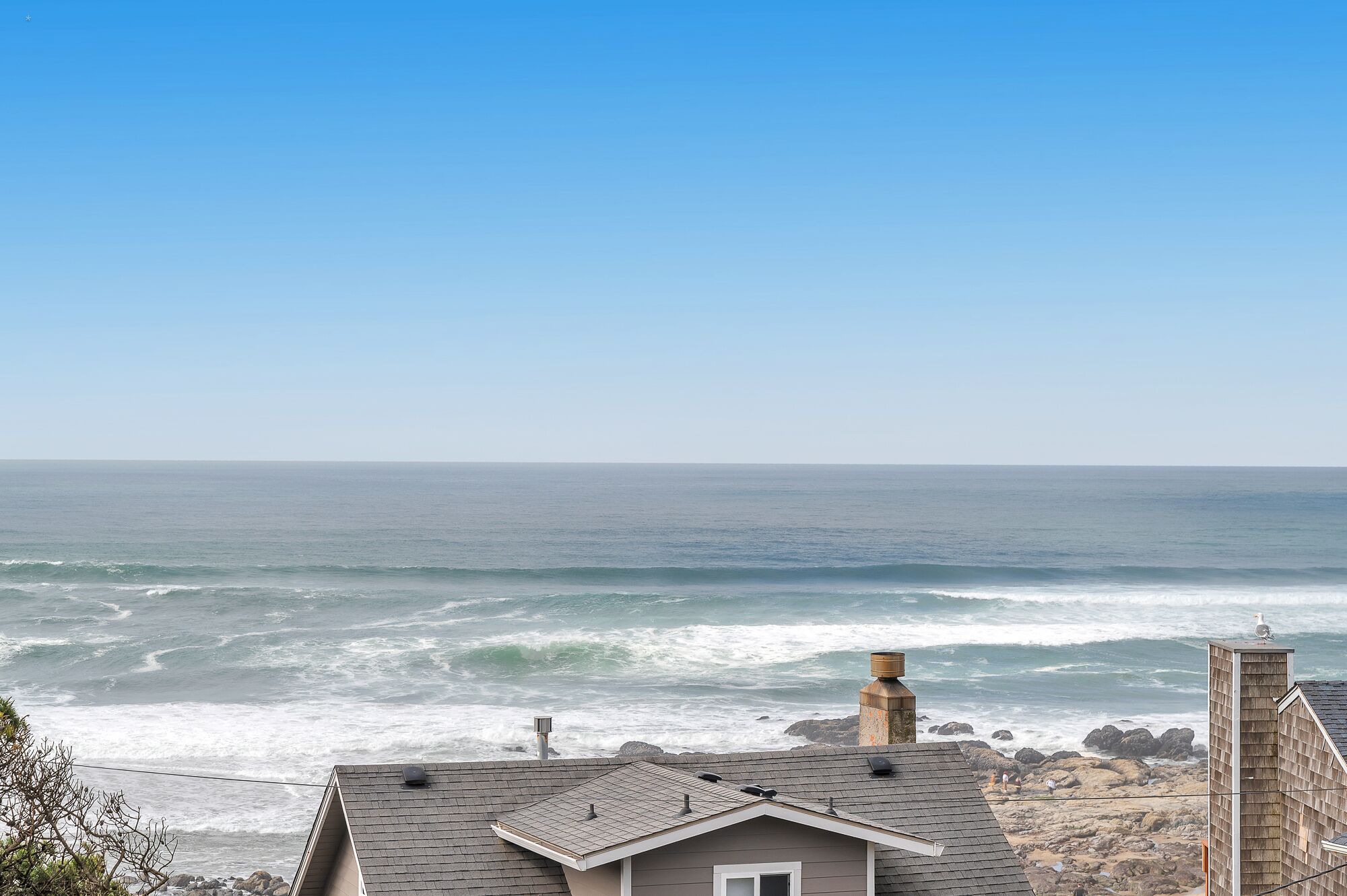*New Listing* Ocean View Haven ~Walk to Beach~