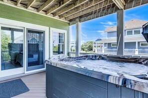 Terrace/patio - Beachin Fun (North Unit) | 1665 ft to the beach | Hot Tub, Dog Friendly, and Community Pool (Corolla)