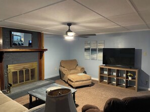 TV connectée, cheminée