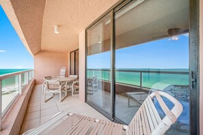 Outdoor dining - CBC 1-14B - Amazing beachfront condo with Pool, Gym, sauna & Pickleball! (Clearwater Beach)