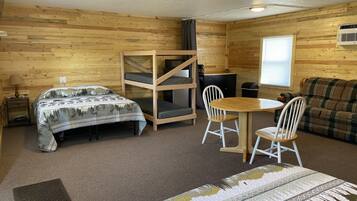 1 bedroom, bed sheets