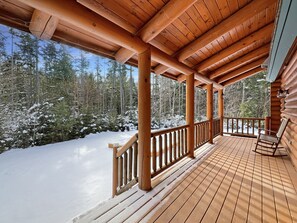Terrace/patio - Evergreen Point Lodge (Panoramic Views of Moosehead Lake!) (Greenville)